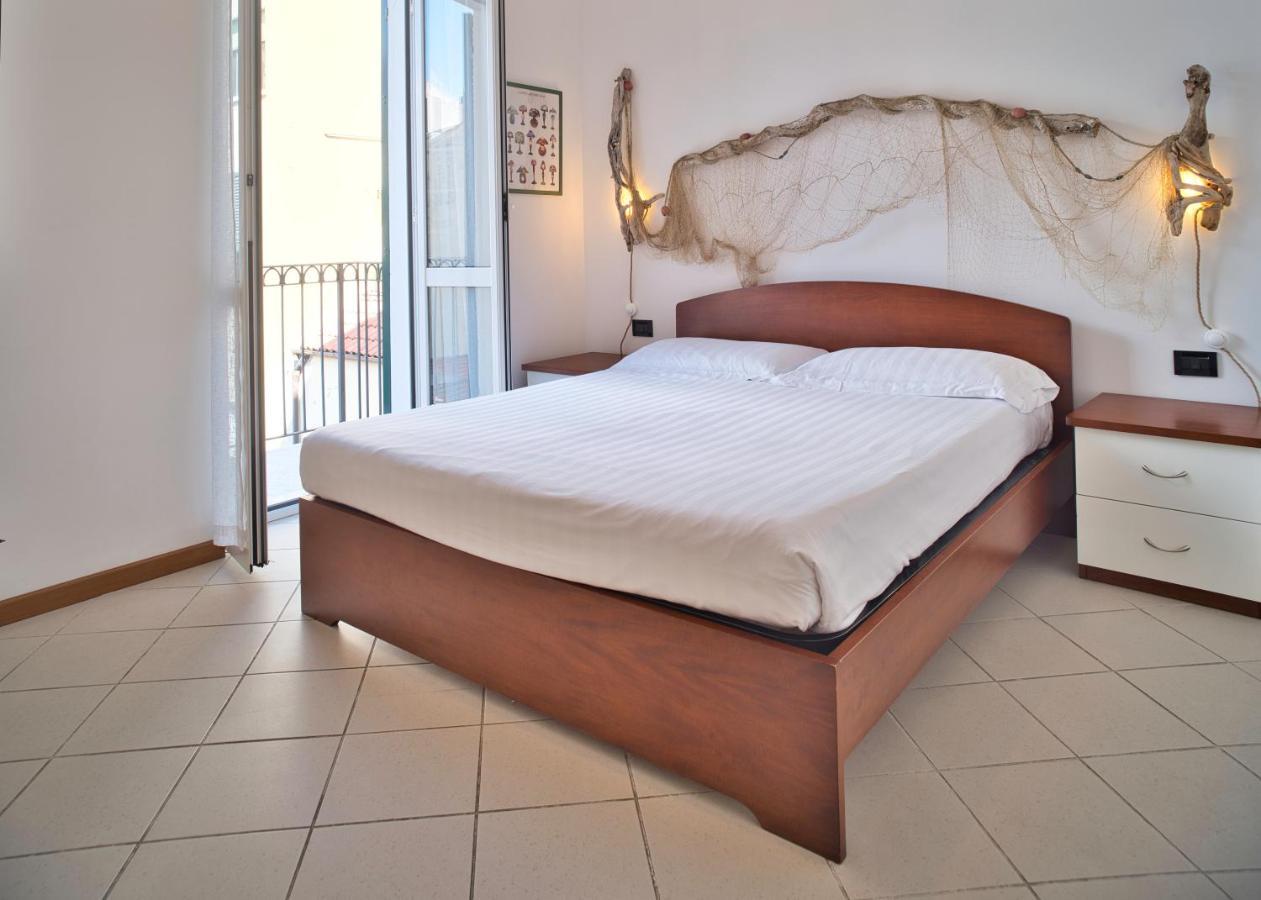 Medusa Apartment - Bilocale Centro Finale Ligure Kültér fotó